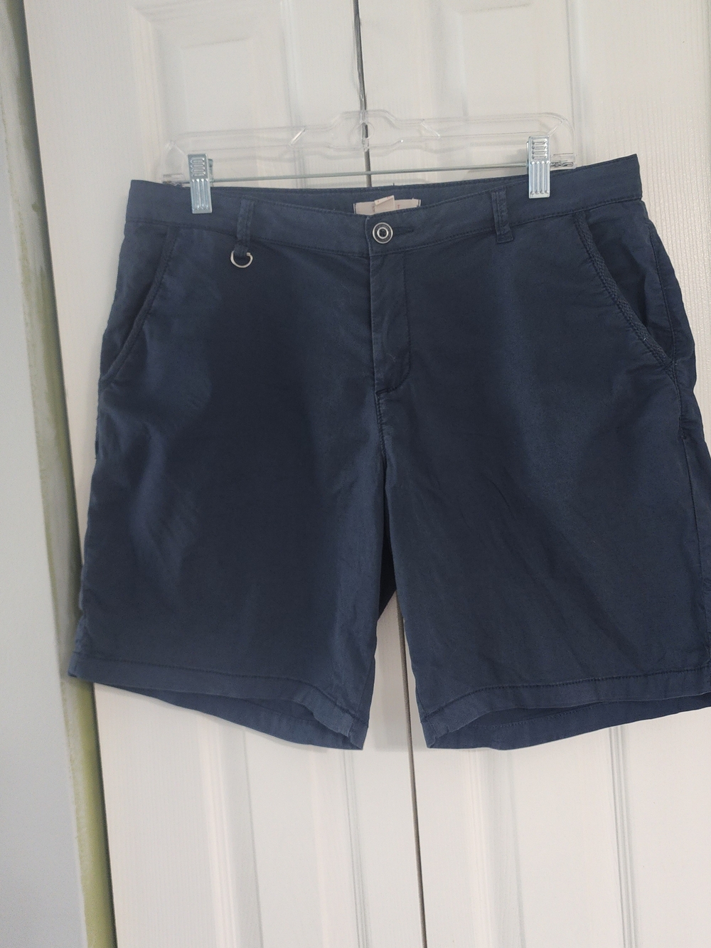 Esprit Women's Navy Flat-Front Shorts Size 10